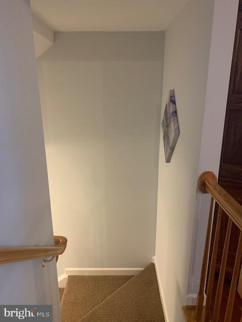 5822 Pearson Lane Alexandria, VA 22304 - Photo 4 of 16