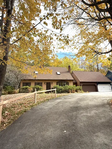 $425,000 | 15 Country Club Drive, Auburn, ME 04210