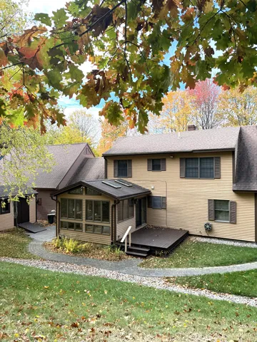 $425,000 | 15 Country Club Drive, Auburn, ME 04210