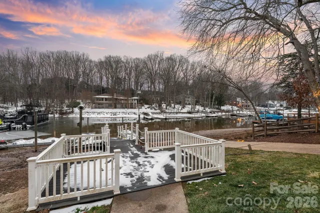 $2,100,000 | 388 Ponderosa Circle, Mooresville, NC 28117