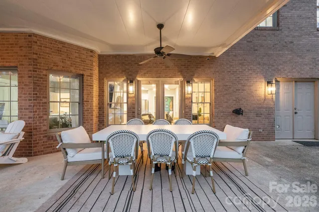 $2,100,000 | 388 Ponderosa Circle, Mooresville, NC 28117