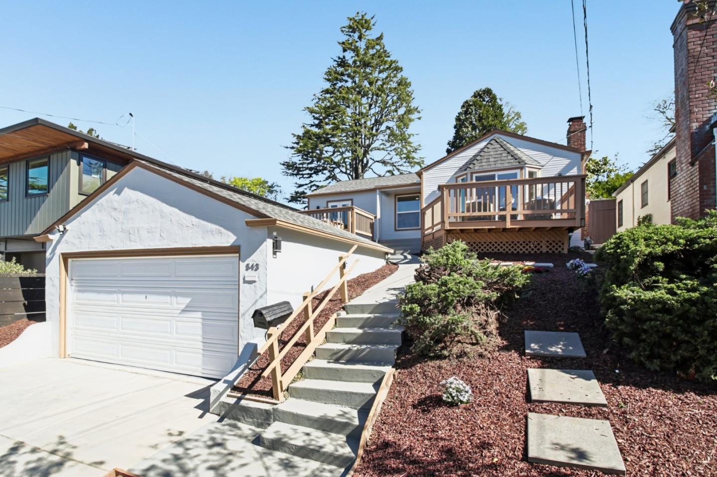 543 Grizzly Peak Boulevard Berkeley, CA 94708 - Photo 2 of 38