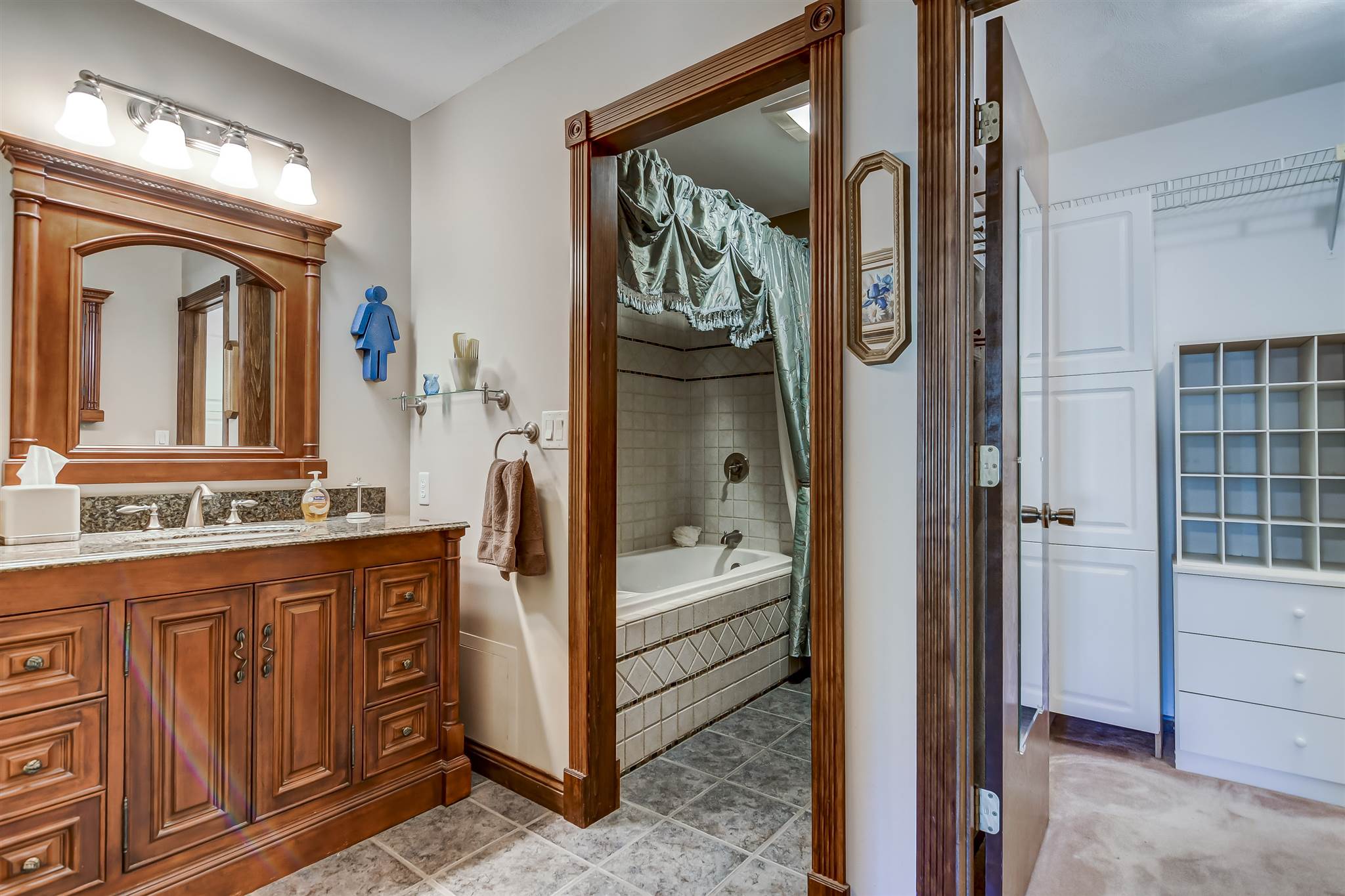 1808 South Cog Mill Springfield, IL 62704 - Photo 19 of 36 Gallery Image 19