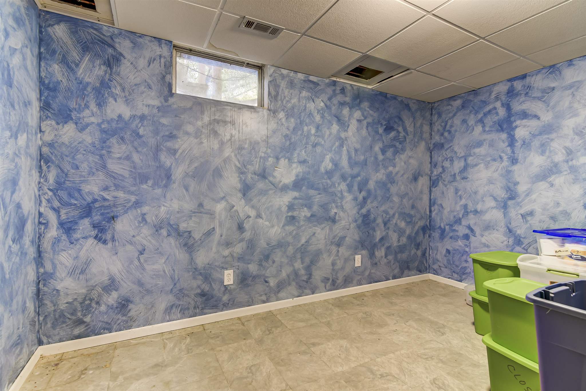 1808 South Cog Mill Springfield, IL 62704 - Photo 29 of 36 Gallery Image 29