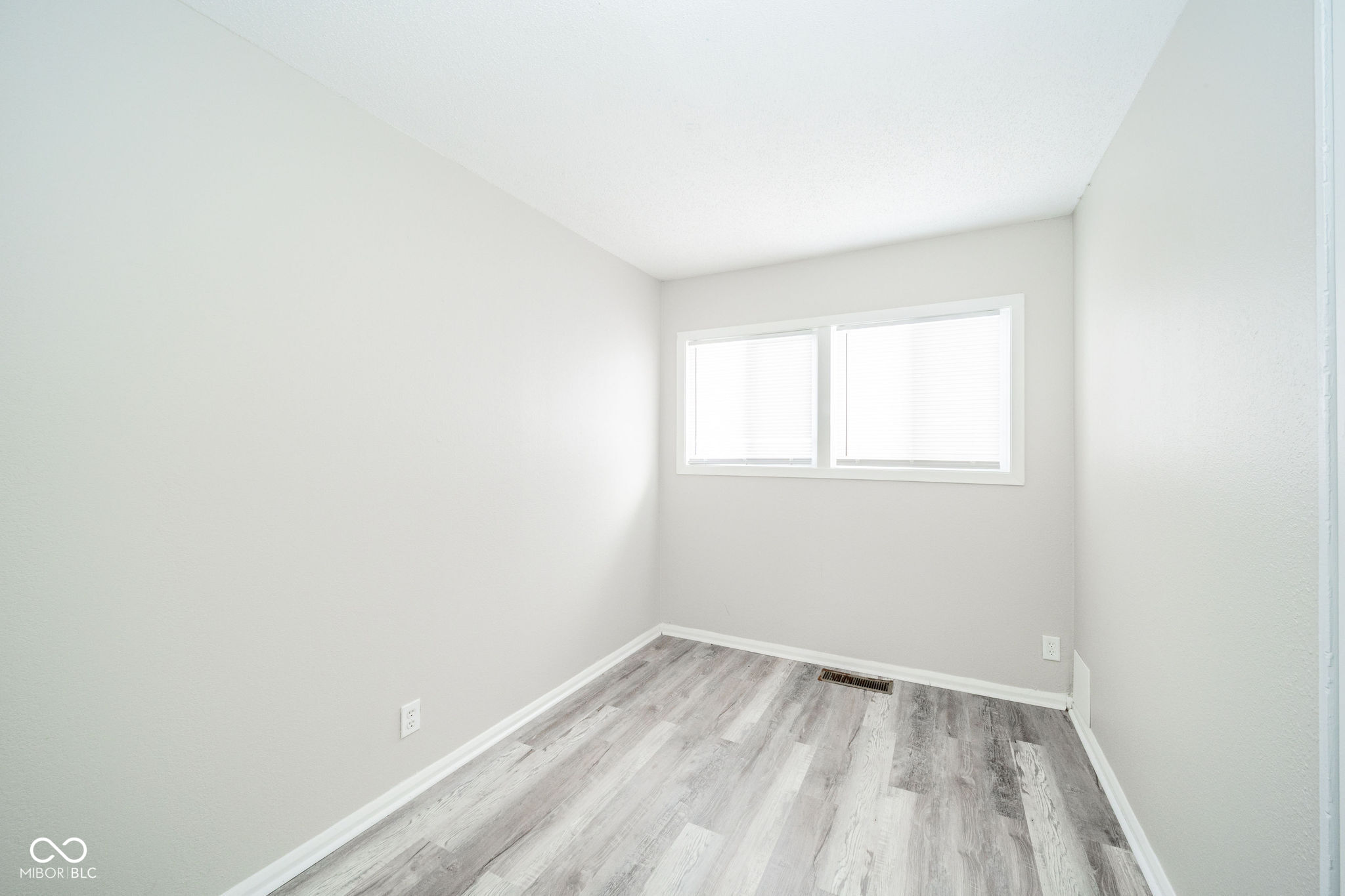 3148 Keswick Road Indianapolis, IN 46222 - Photo 16 of 23