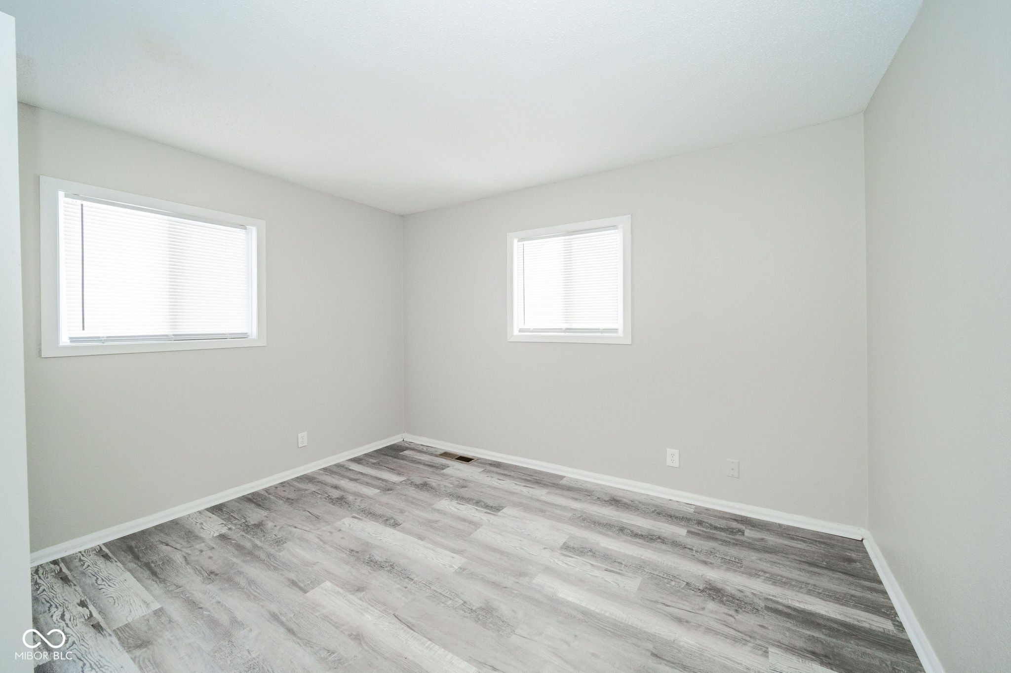 3148 Keswick Road Indianapolis, IN 46222 - Photo 18 of 23