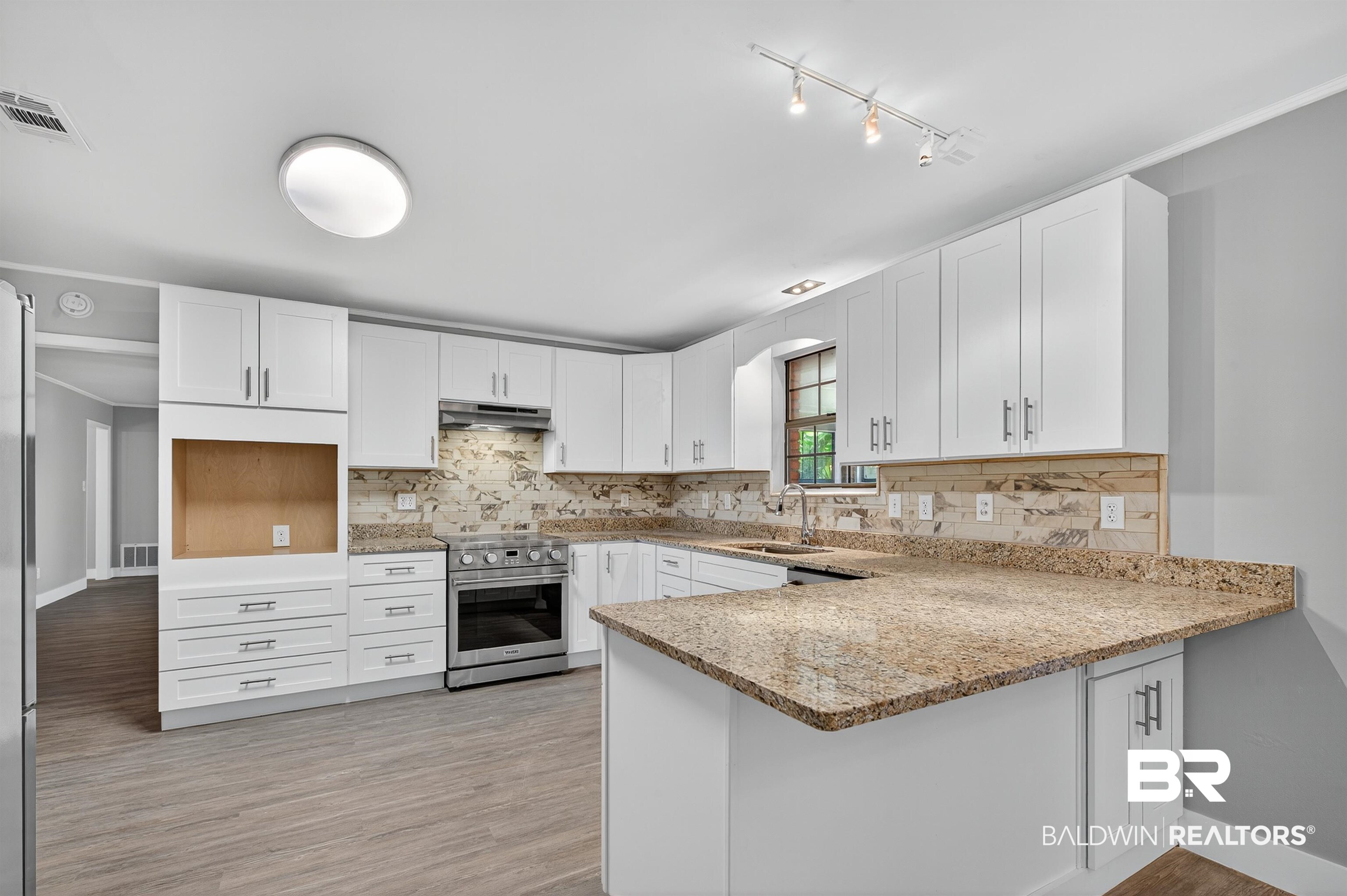10045 Longview Drive West Foley, AL 36535 - Photo 22 of 84