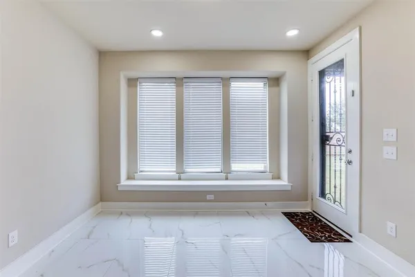 $3,495 | 263 Timber Creek Lane, Frisco, TX 75033