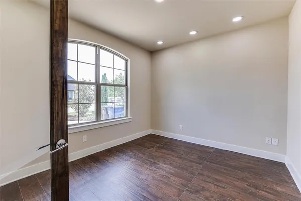 $3,495 | 263 Timber Creek Lane, Frisco, TX 75033