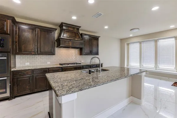 $3,495 | 263 Timber Creek Lane, Frisco, TX 75033