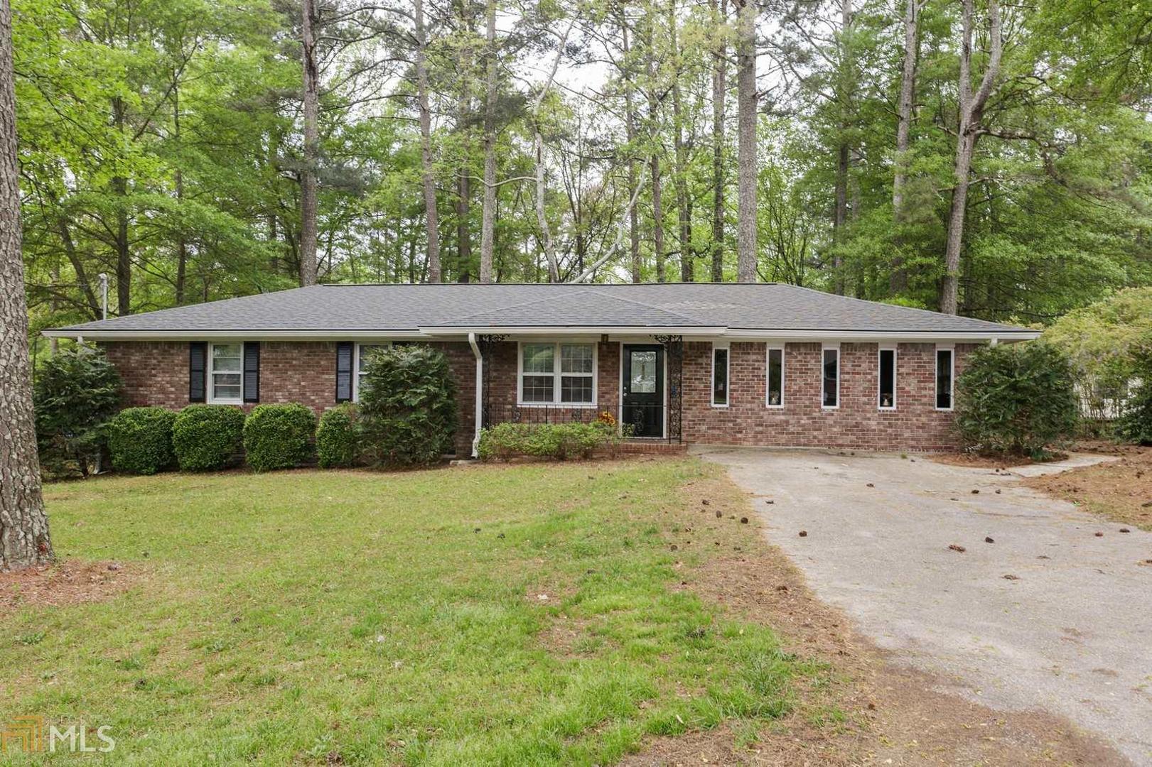 Welcome home to this turn key ready Ranch. Fully renovated- everything has been either repaired or replaced. Ready for you to move in and start your new life!