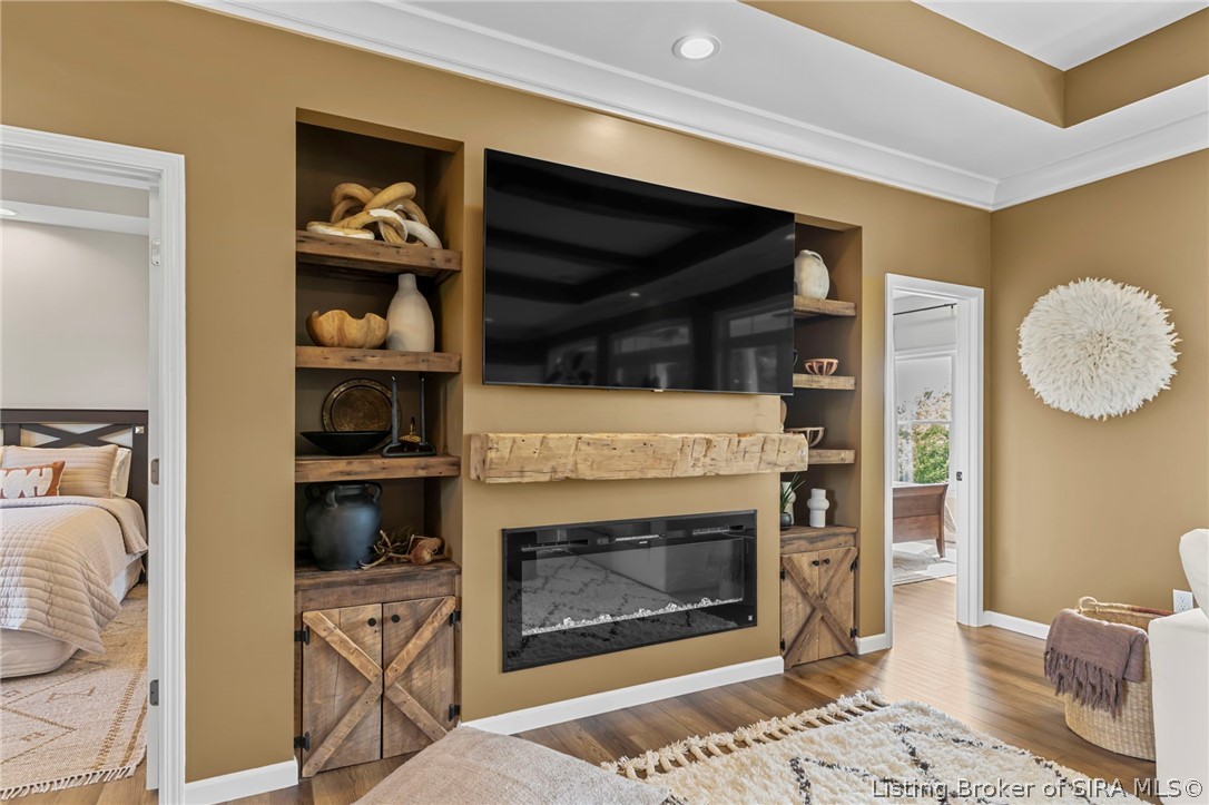 2904 North Rykers Ridge Road Madison, IN 47250 - Photo 15 of 61 Living Room