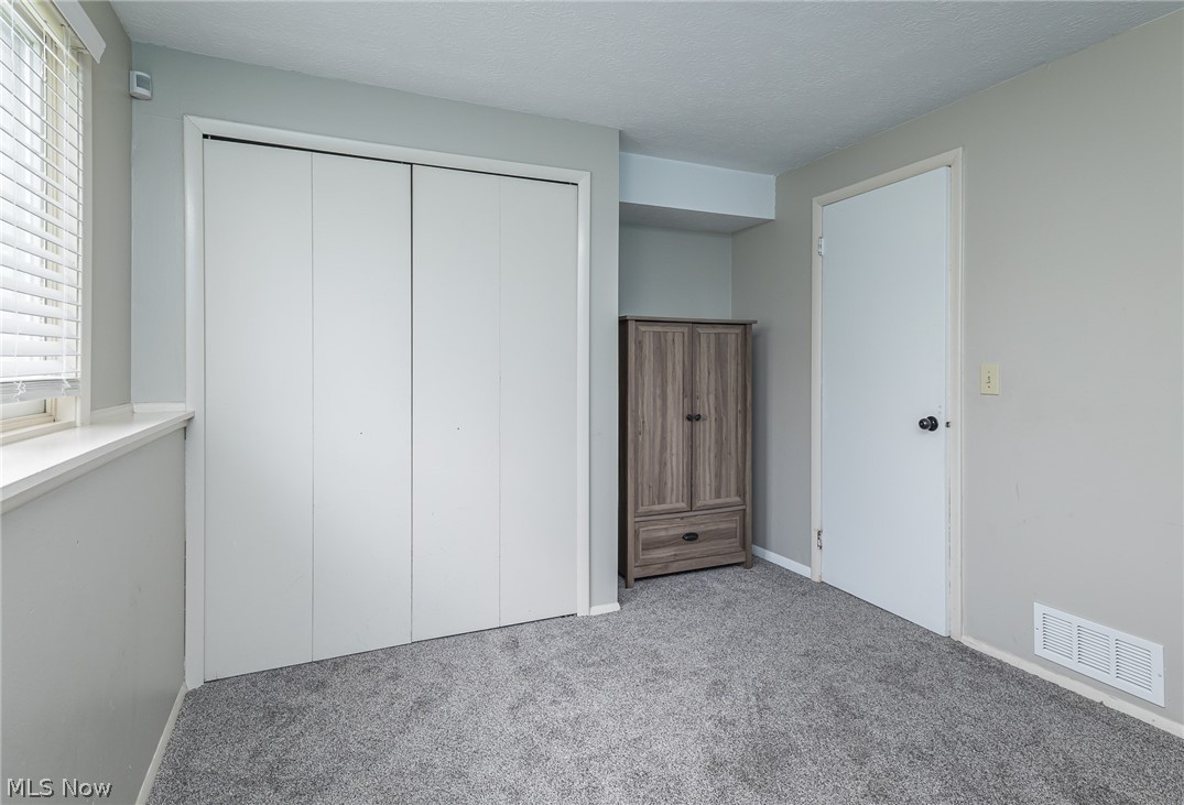 17988 Drake Road Strongsville, OH 44136 - Photo 30 of 33 Gallery Image 30
