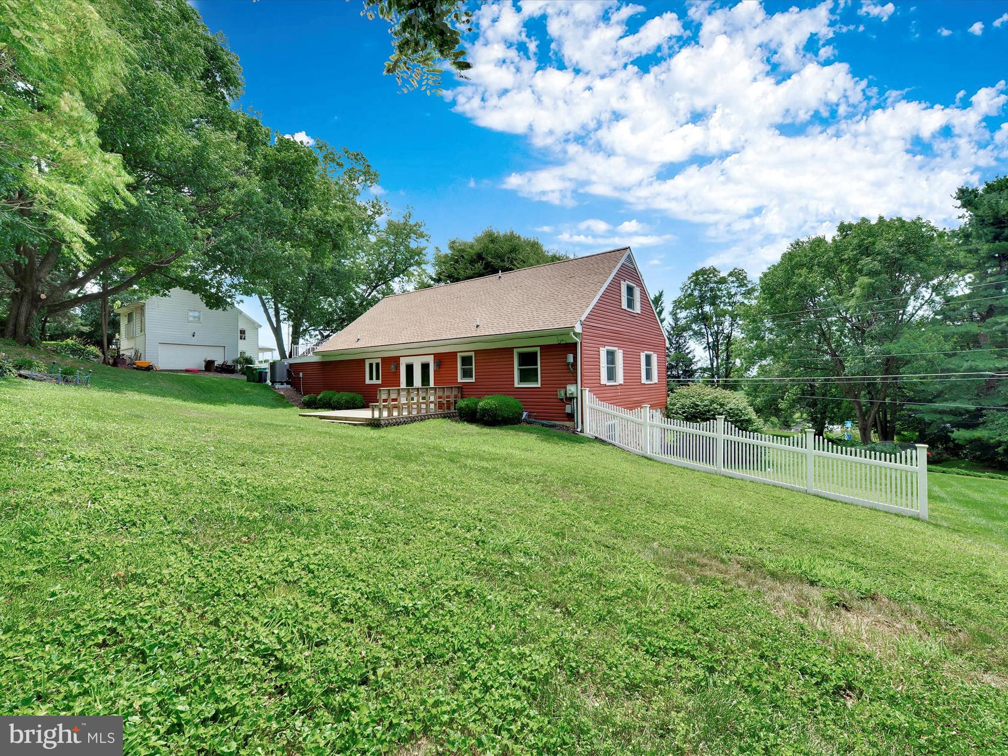 813 Disston View Drive Lititz, PA 17543 - Photo 23 of 26 V2