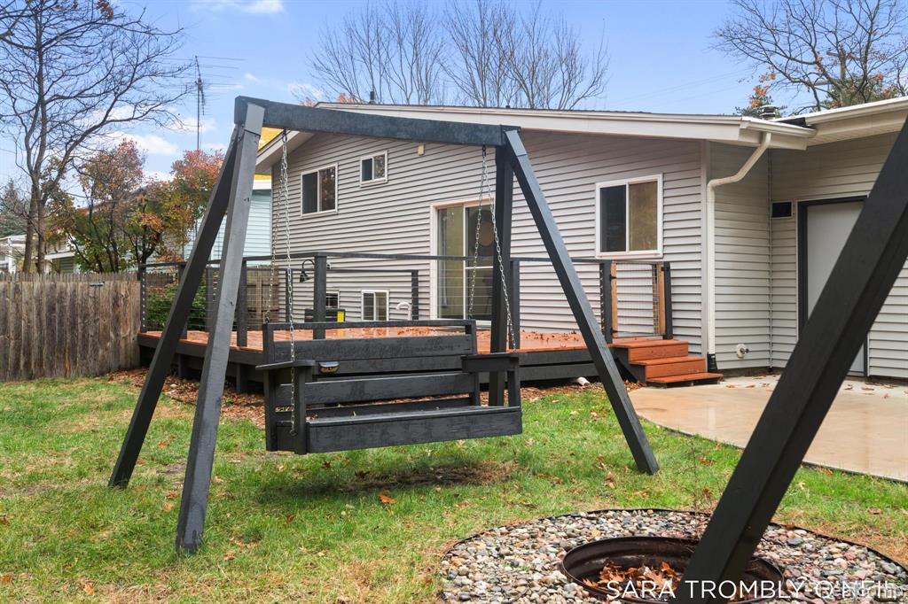 962 Seminole Road Norton Shores, MI 49441 - Photo 48 of 54