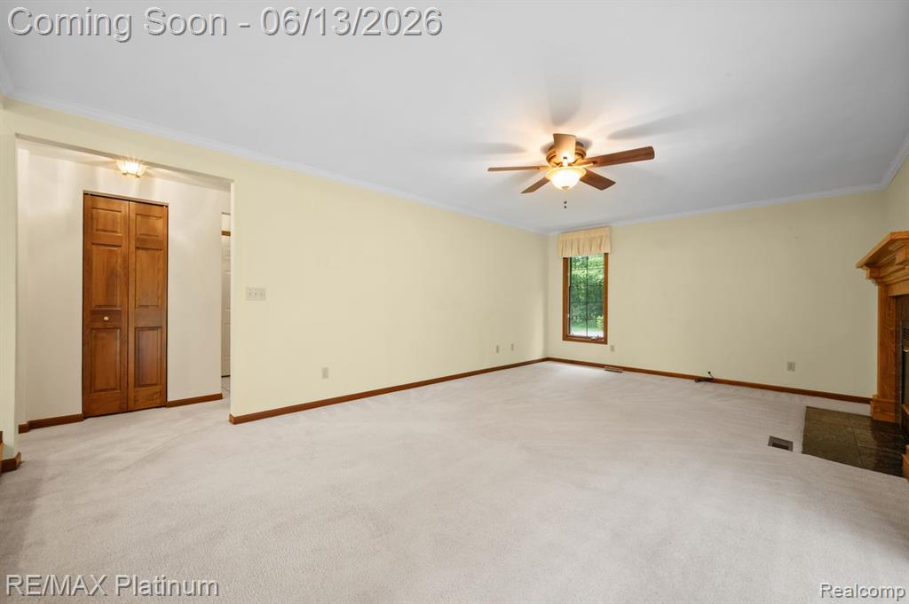 12902 Autumn Ridge Court Milford, MI 48380 - Photo 11 of 73