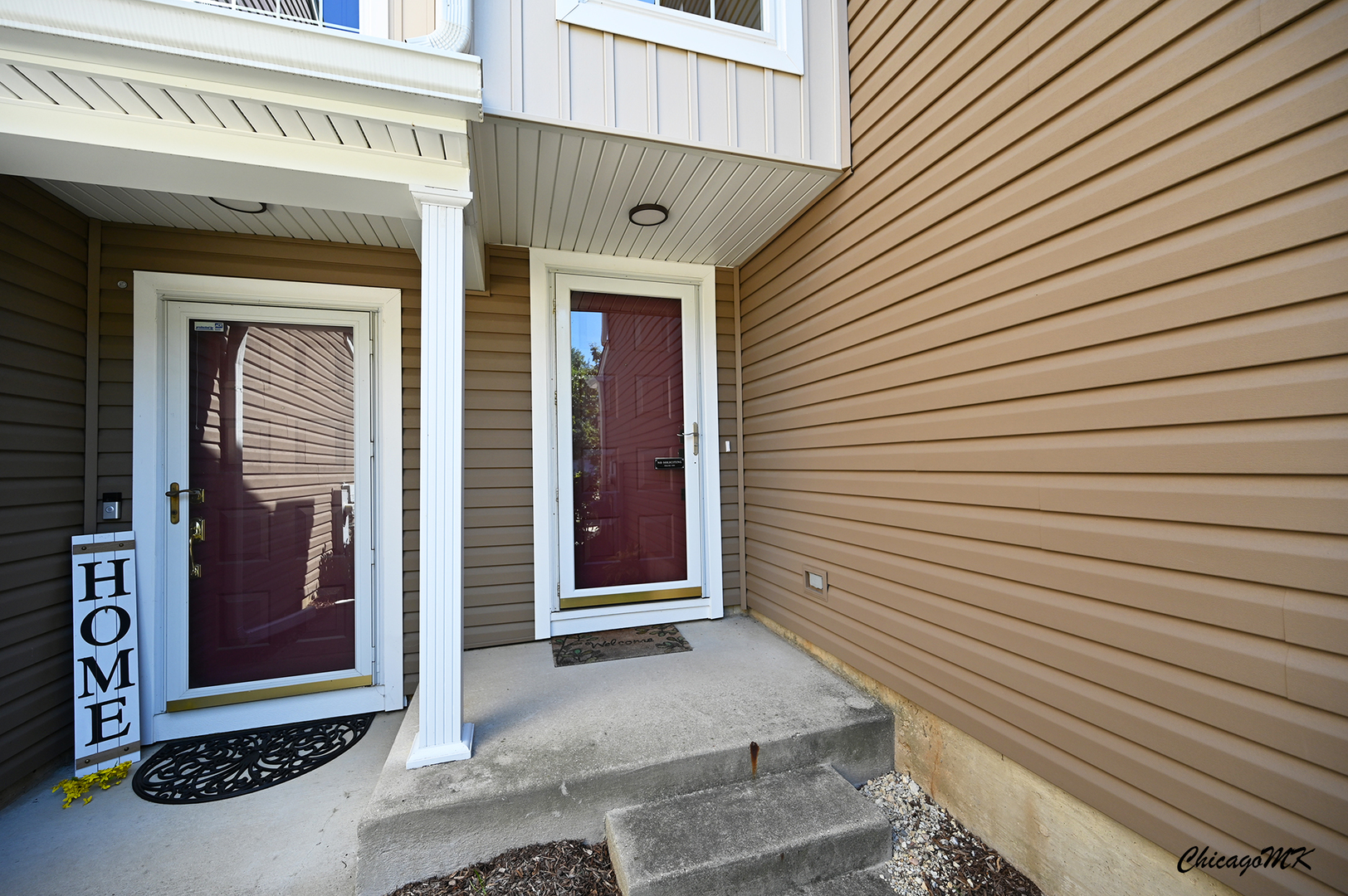 425 Locksley Drive Streamwood, IL 60107 - Photo 2 of 48 a view of front door of house