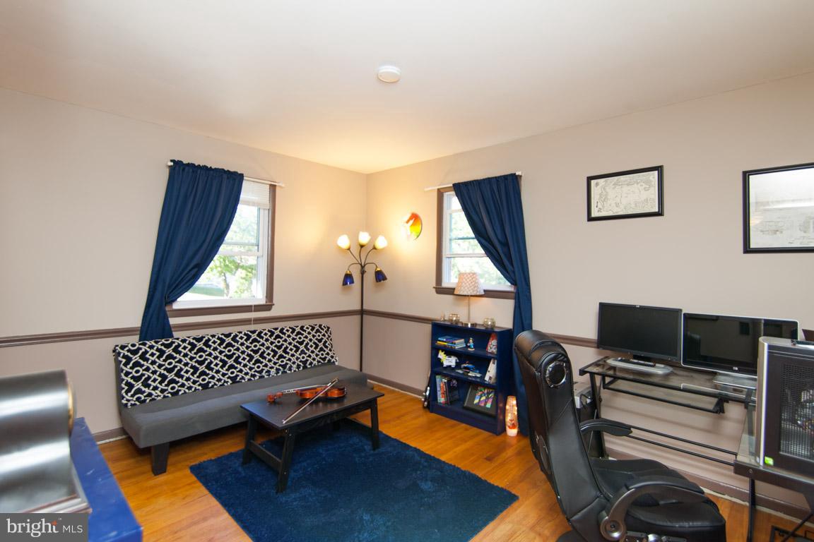511 Maple Ridge Lane Odenton, MD 21113 - Photo 15 of 30 Bedroom 2