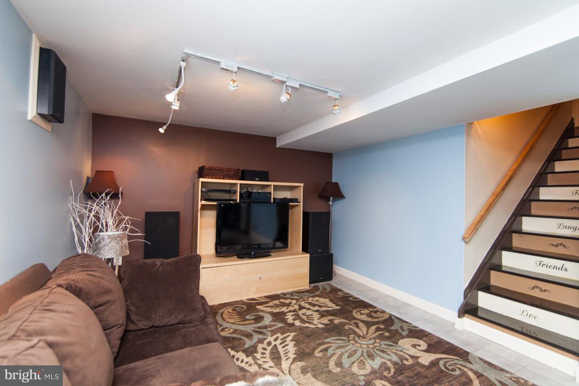 511 Maple Ridge Lane Odenton, MD 21113 - Photo 23 of 30 Family Room LL