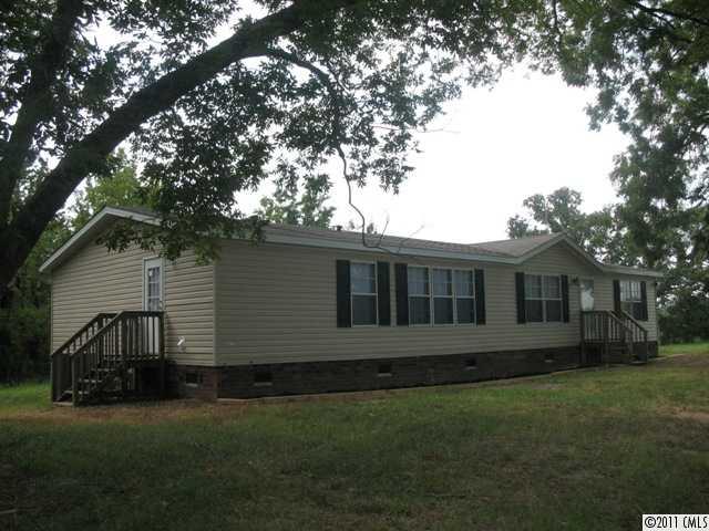5750 Hopewell Road Hickory Grove, SC 29717 - Photo 3 of 14