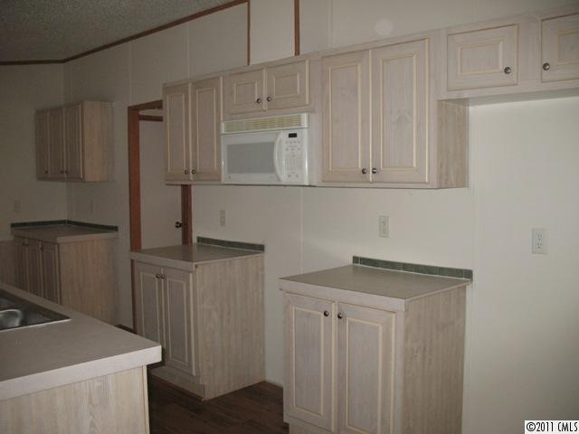 5750 Hopewell Road Hickory Grove, SC 29717 - Photo 10 of 14