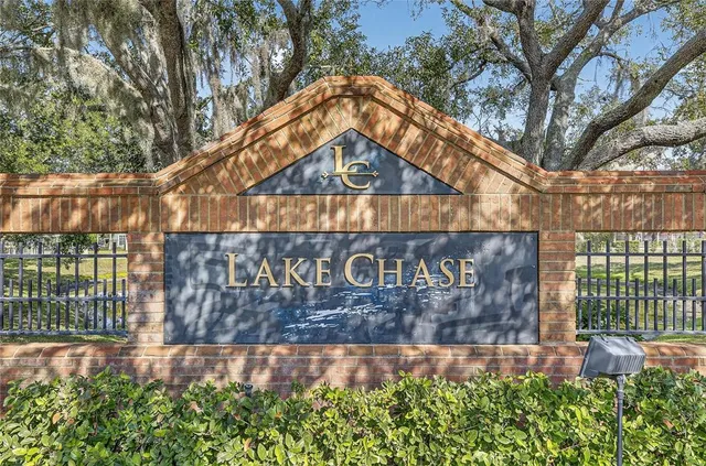 $1,500 | 9258 Lake Chase Island Way, Tampa, FL 33626