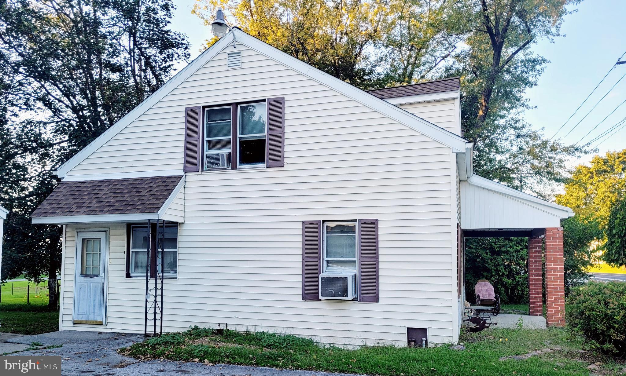 293 Warm Spring Road Chambersburg, PA 17202 - Photo 2 of 10