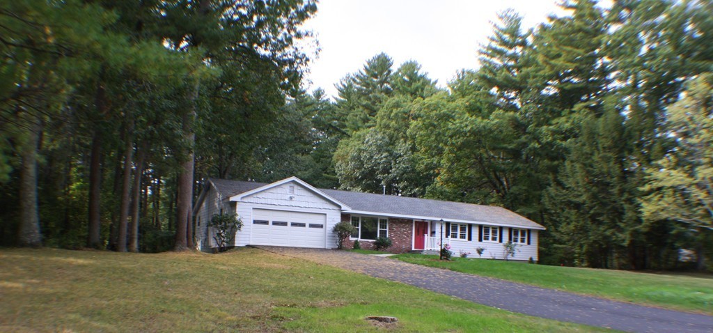 26 Pine Ridge Road North Reading, MA 01864 - Photo 3 of 25 Gallery Image 3
