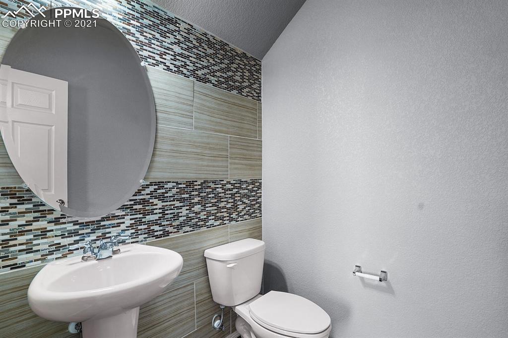 5247 Prominence Point Colorado Springs, CO 80923 - Photo 9 of 16