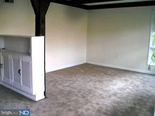 326 Larch Road Mount Laurel, NJ 08054 - Photo 2 of 6