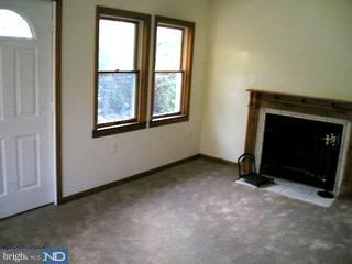 326 Larch Road Mount Laurel, NJ 08054 - Photo 3 of 6