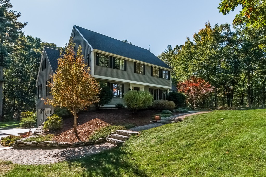 14 High Oaks Path Groton, MA 01450 - Photo 1 of 30 Gallery Image 1