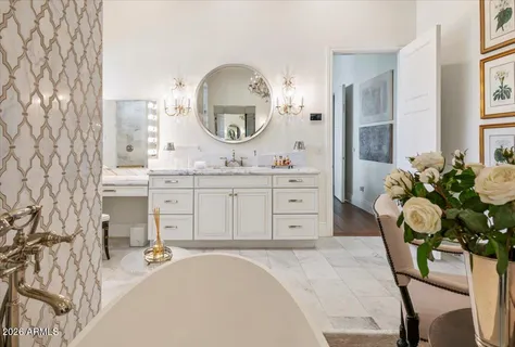 $10,495,000 | 5022 East Orchid Lane, Paradise Valley, AZ 85253