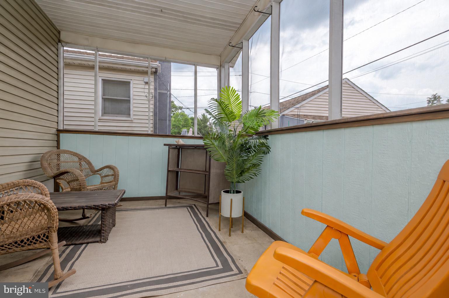265 Lafayette Avenue Hamilton, NJ 08610 - Photo 20 of 21 Screened in Porch