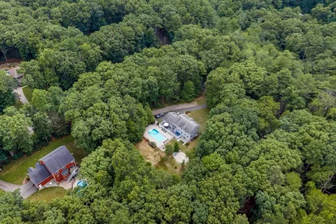 $685,000 | 180 Cedar Street, Sturbridge, MA 01566