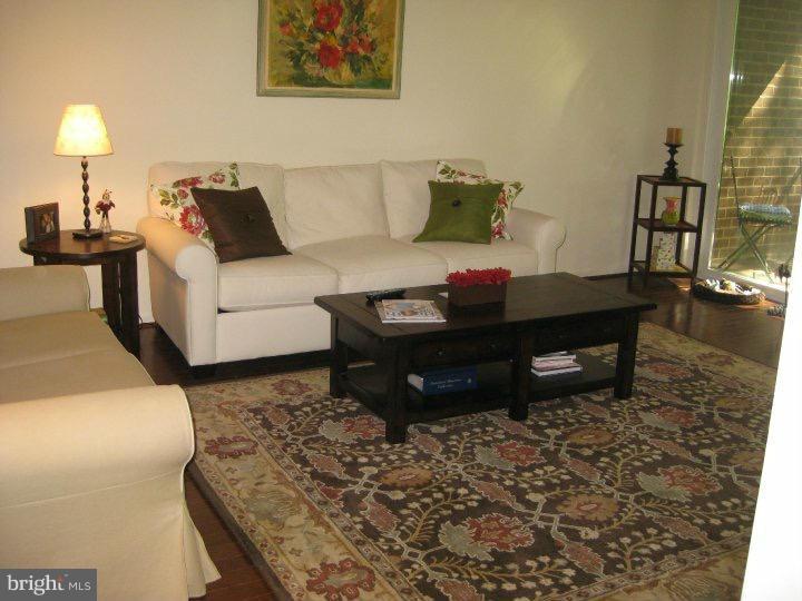 1414 Northgate Square, Unit 11B Reston, VA 20190 - Photo 3 of 25 Living Room