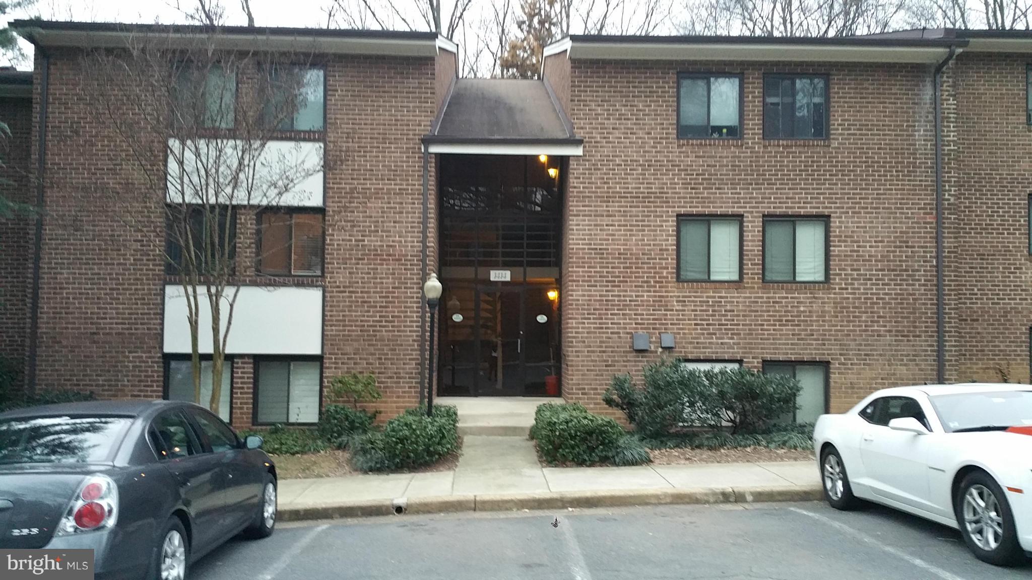1414 Northgate Square, Unit 11B Reston, VA 20190 - Photo 24 of 25 Exterior (Front)