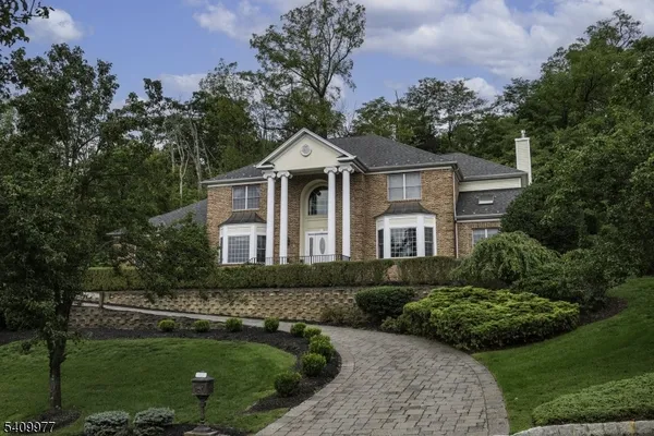 $1,389,000 | 42 Kanouse Lane, Montville, NJ 07045