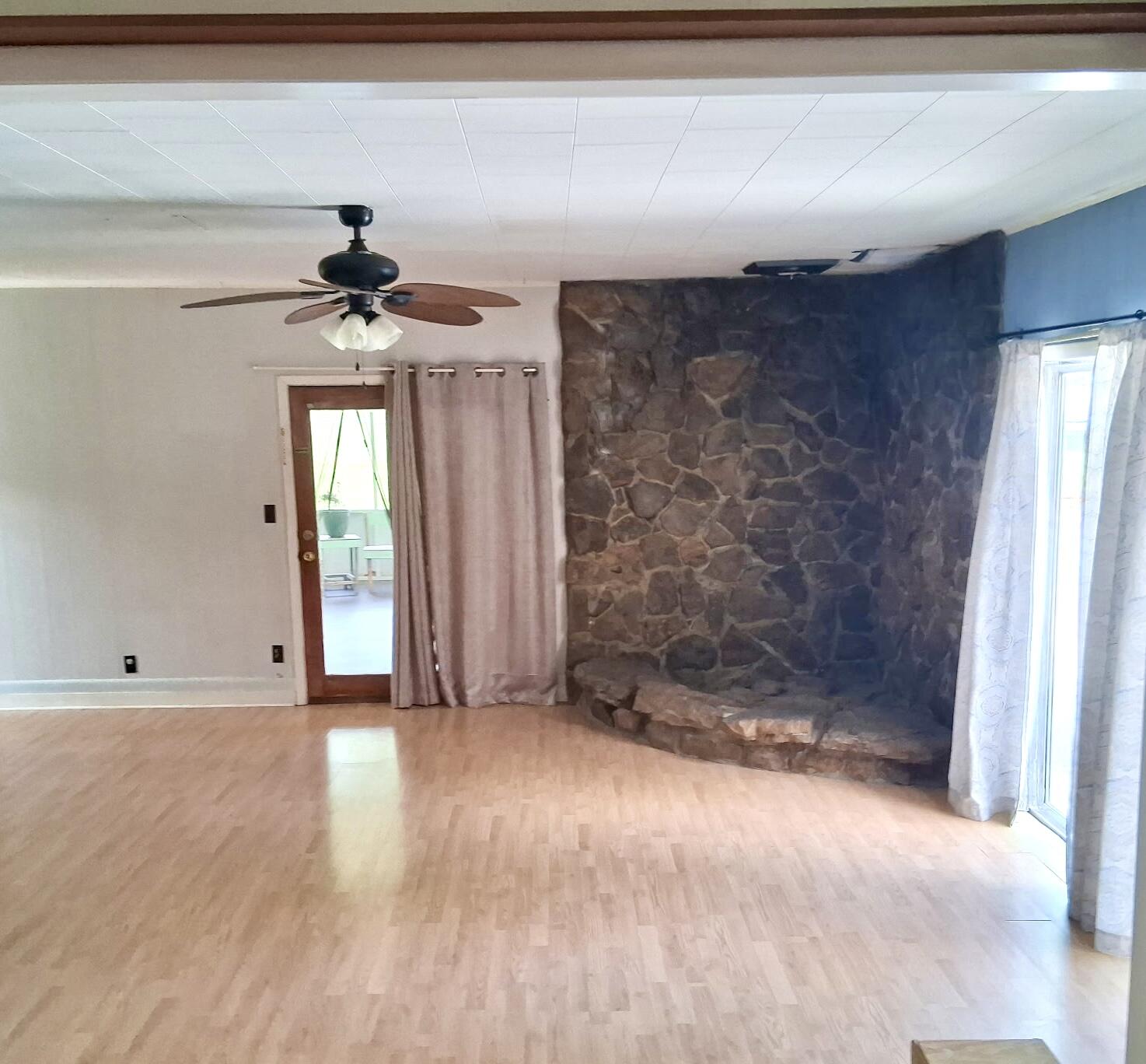218 Broyles Road Spring City, TN 37381 - Photo 11 of 19 5391543790961478784