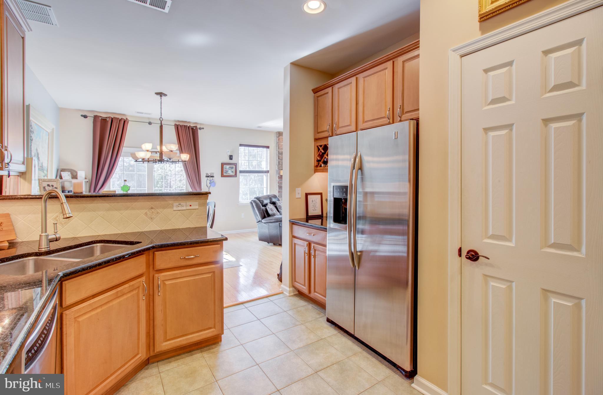 29 Blake Drive Pennington, NJ 08534 - Photo 8 of 27