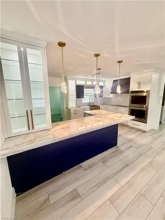 $3,900 | 733 Pine Cone Lane, Naples, FL 34104