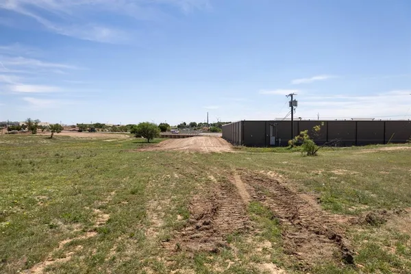 $364,000 | 2102 North Ridge Road, Lubbock, TX 79403