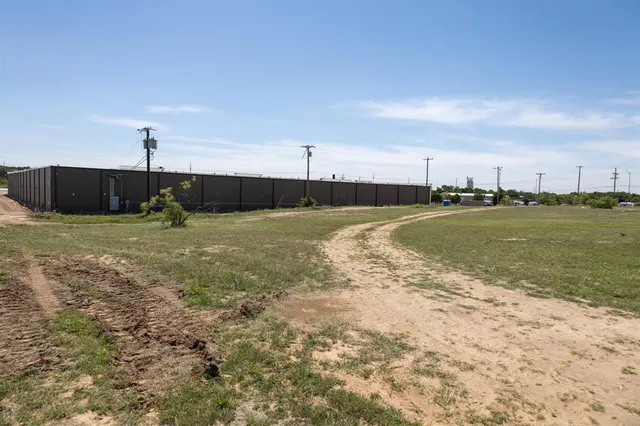 $364,000 | 2102 North Ridge Road, Lubbock, TX 79403