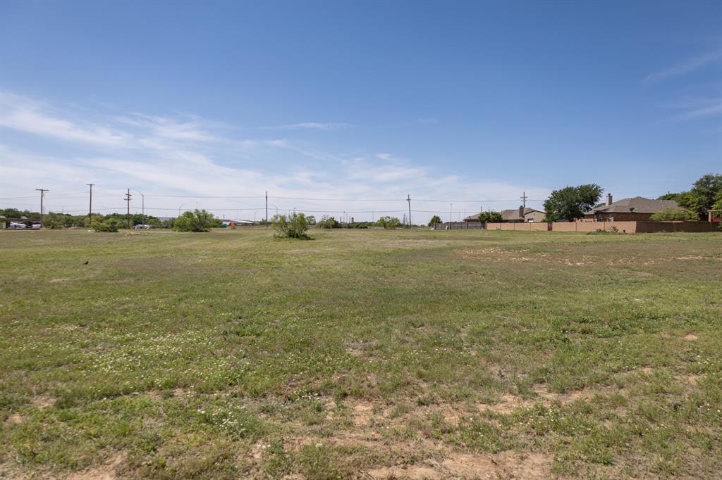 2102 North Ridge Road Lubbock, TX 79403 - Photo 14 of 18