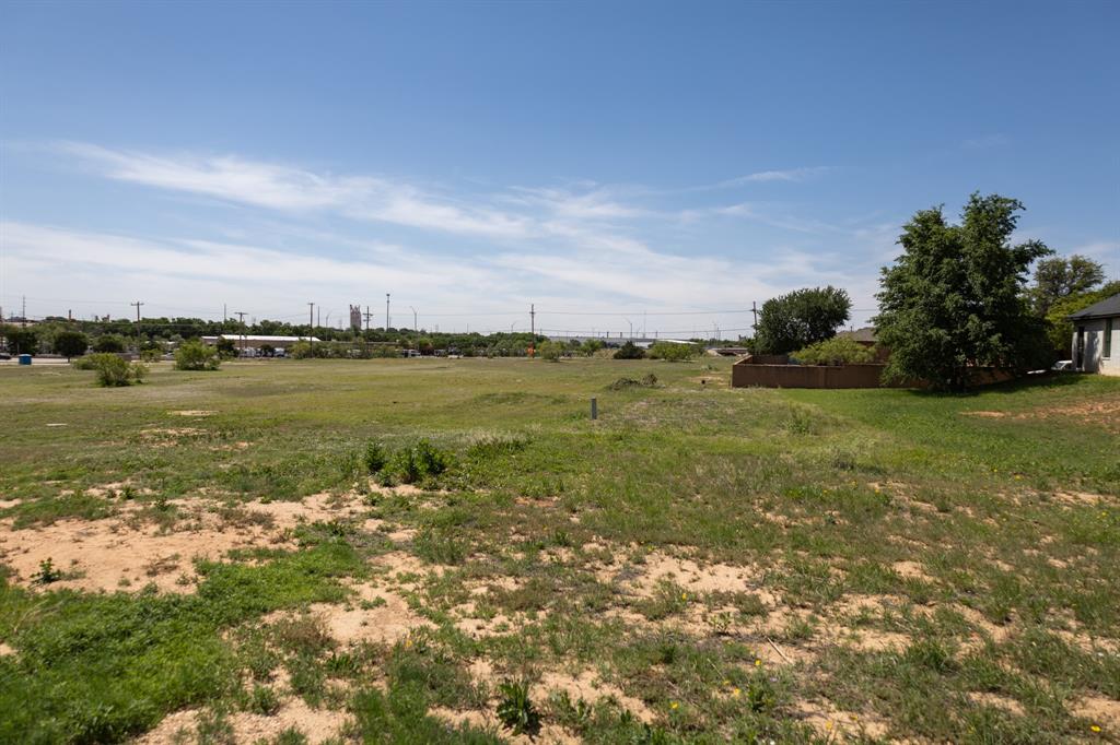 2102 North Ridge Road Lubbock, TX 79403 - Photo 16 of 18