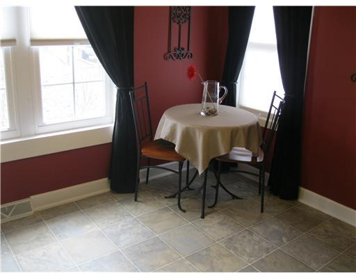 139 Ridge Avenue Economy, PA 15042 - Photo 4 of 16 Kitchen.