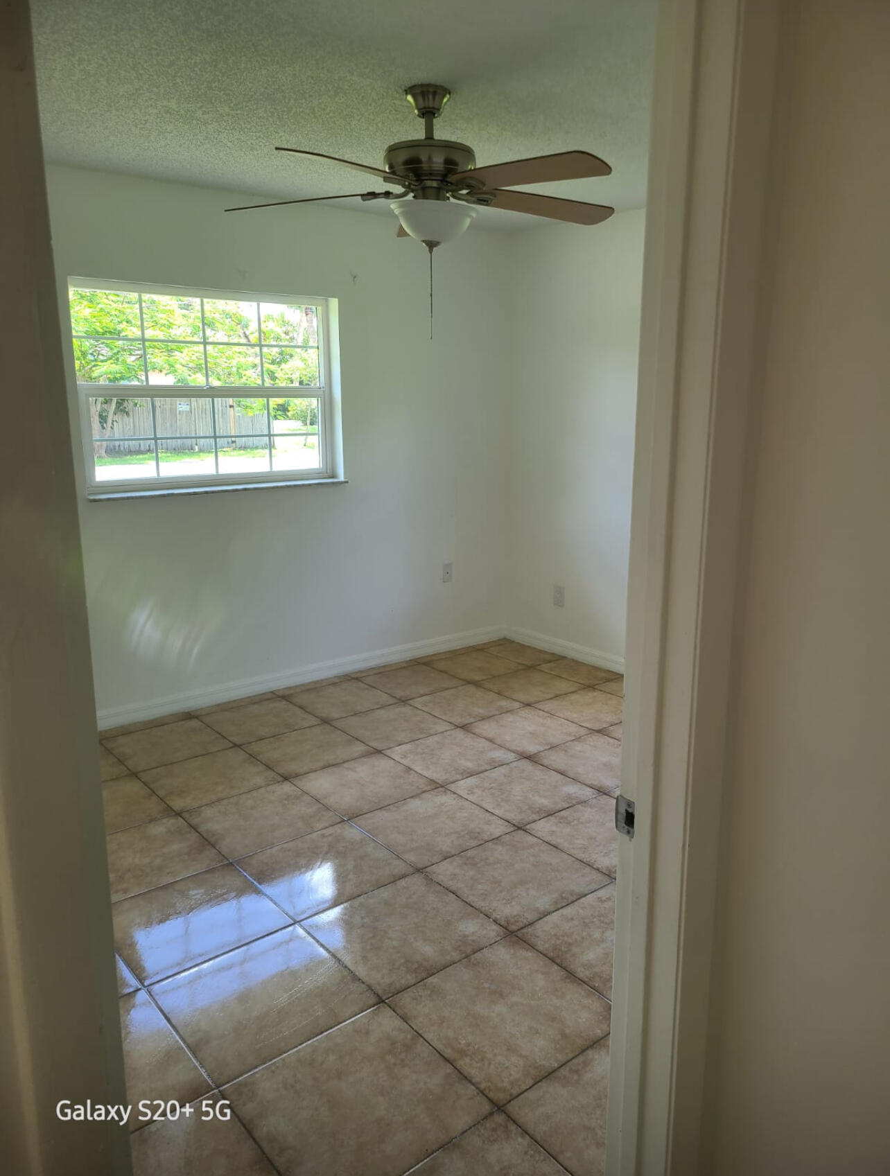 2813 Anne Street Fort Pierce, FL 34946 - Photo 6 of 7 IMG_6932 (1)
