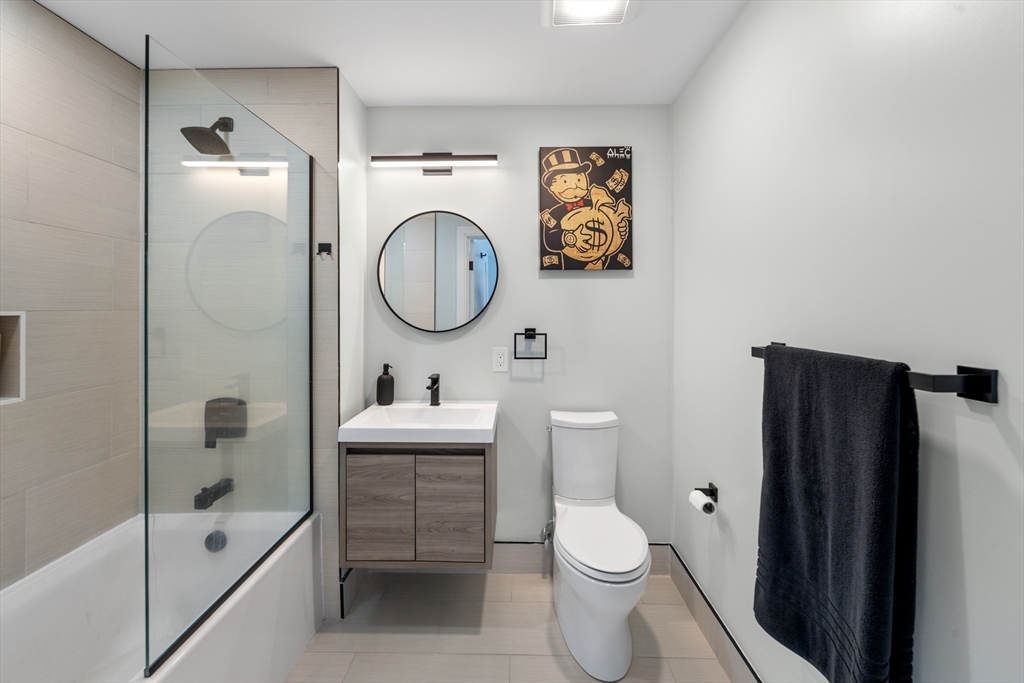 277 Border Street, Unit 401 Boston, MA 02128 - Photo 5 of 15
