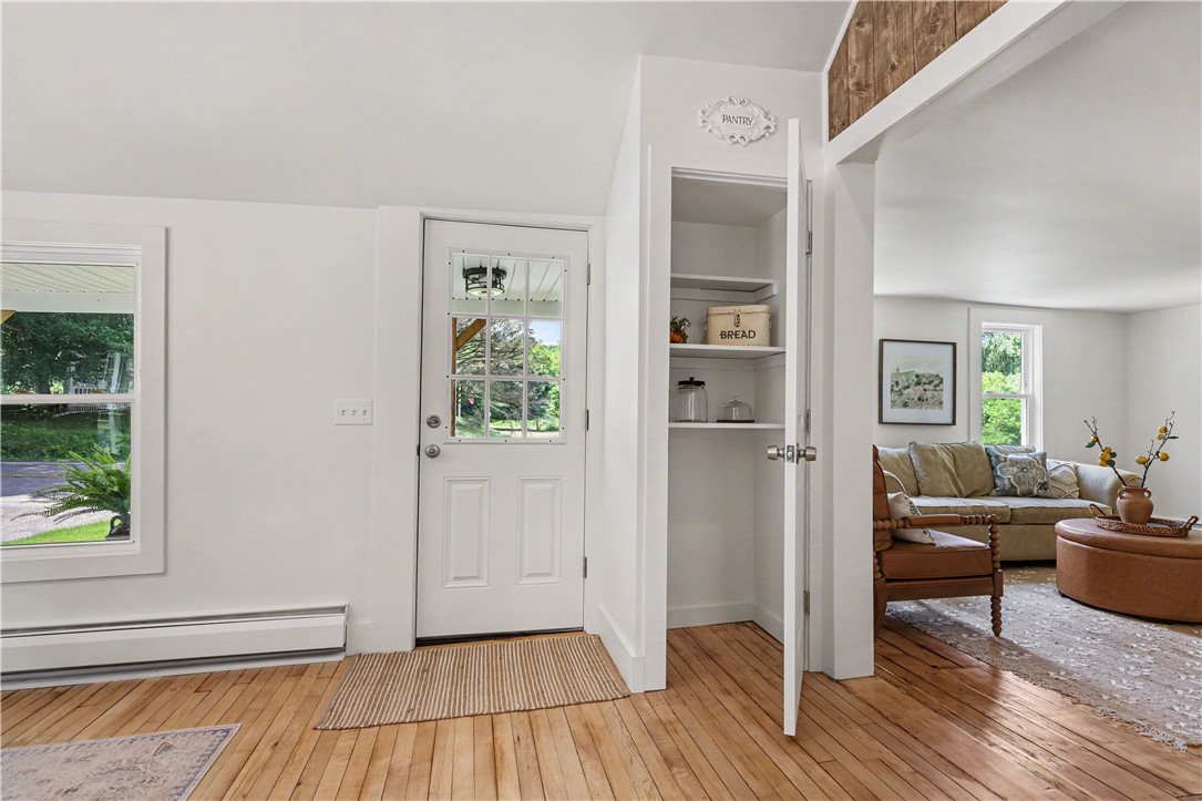 1195 Cork Road Victor, NY 14564 - Photo 9 of 33