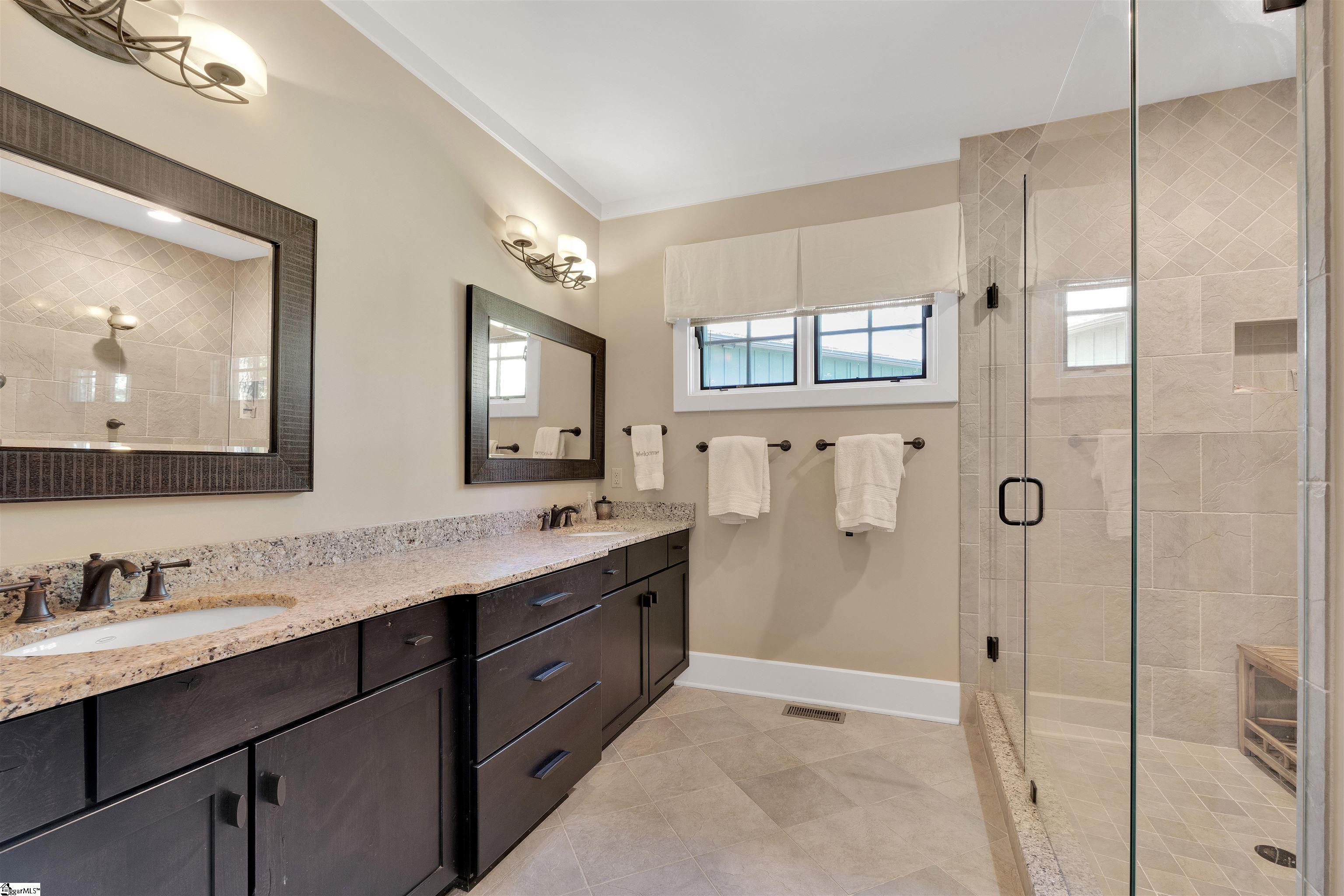 124 Guest House Court Sunset, SC 29685 - Photo 13 of 37